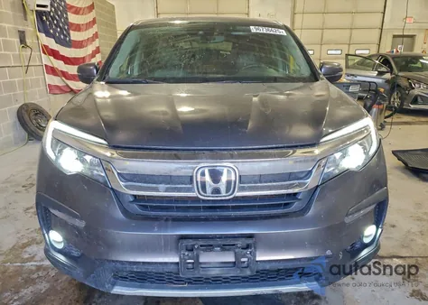 1990 Pontiac Grand Am z USA, uszkodzony, nr VIN 5FNYF6H54MB066952